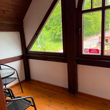 Izba Pod Sniezka Maison d'hôtes 4*